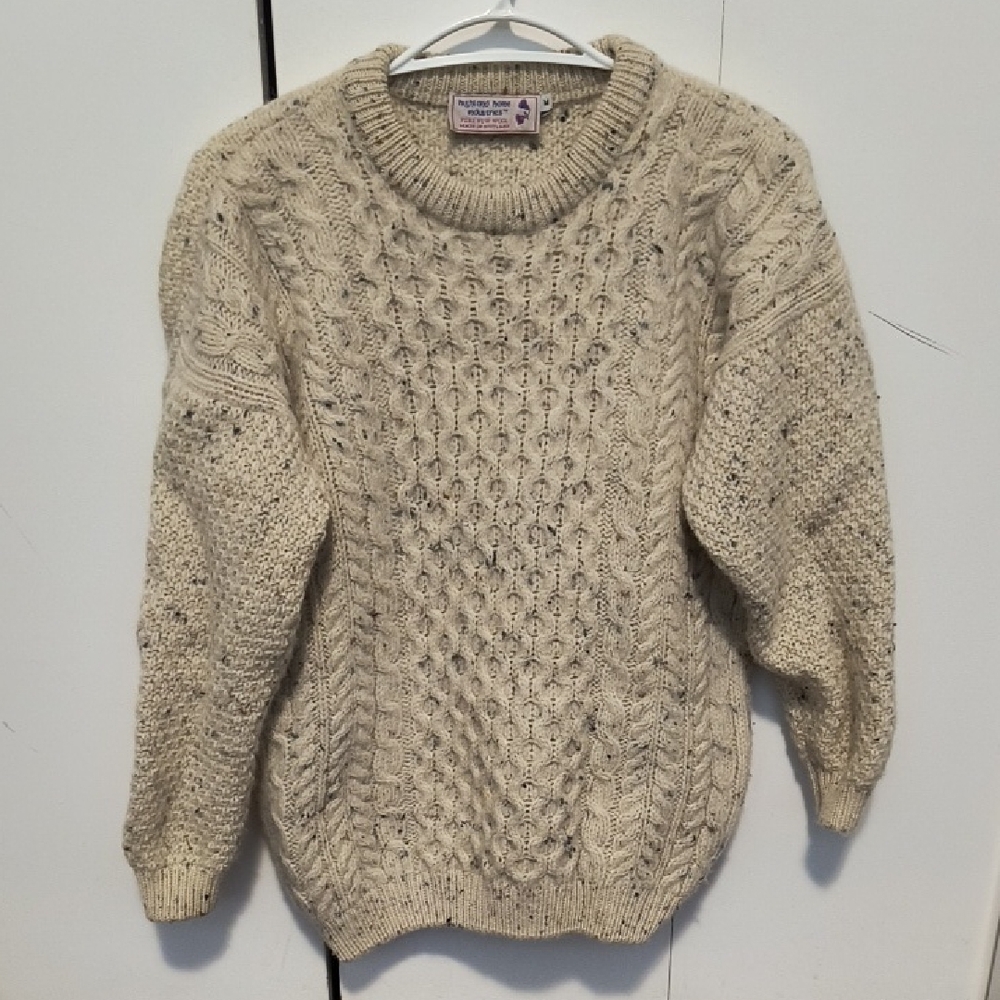 Elegant Women's Beige Cable Knit Sweater